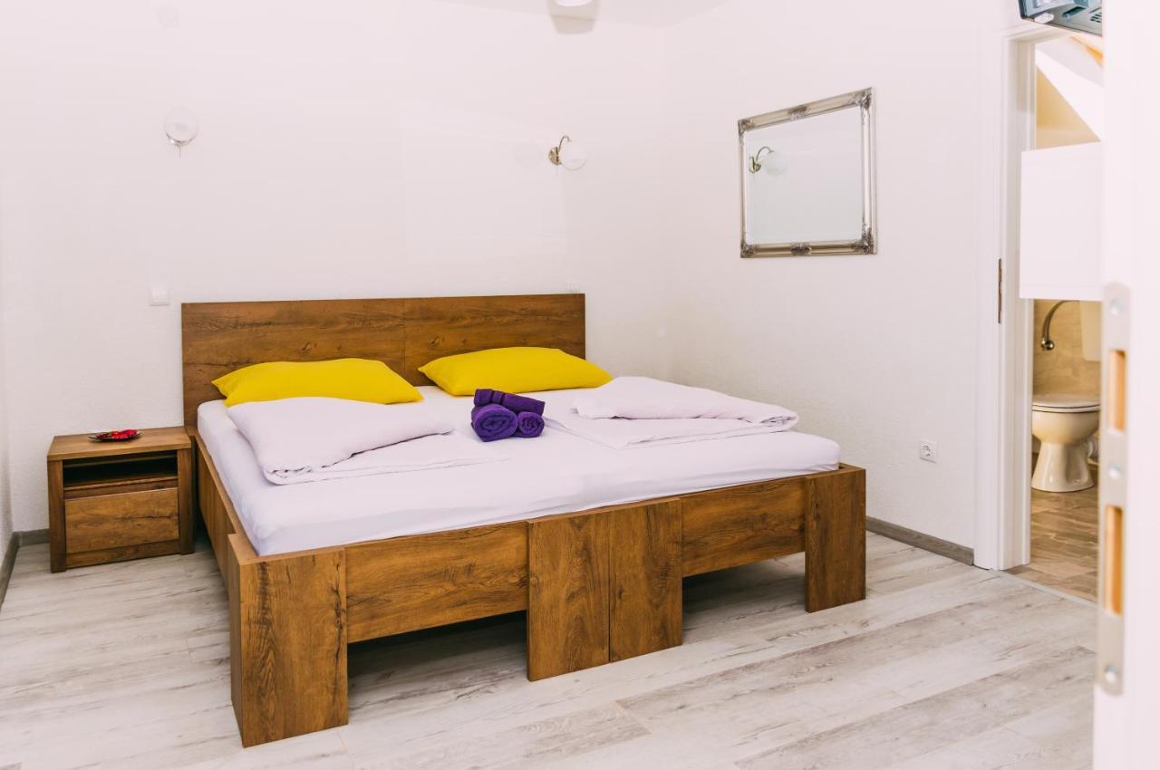 Apartmani Markesic Ramsko Jezero Prozor Exterior foto