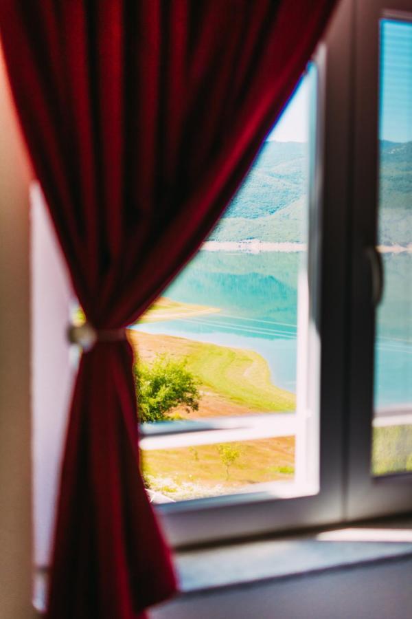 Apartmani Markesic Ramsko Jezero Prozor Exterior foto