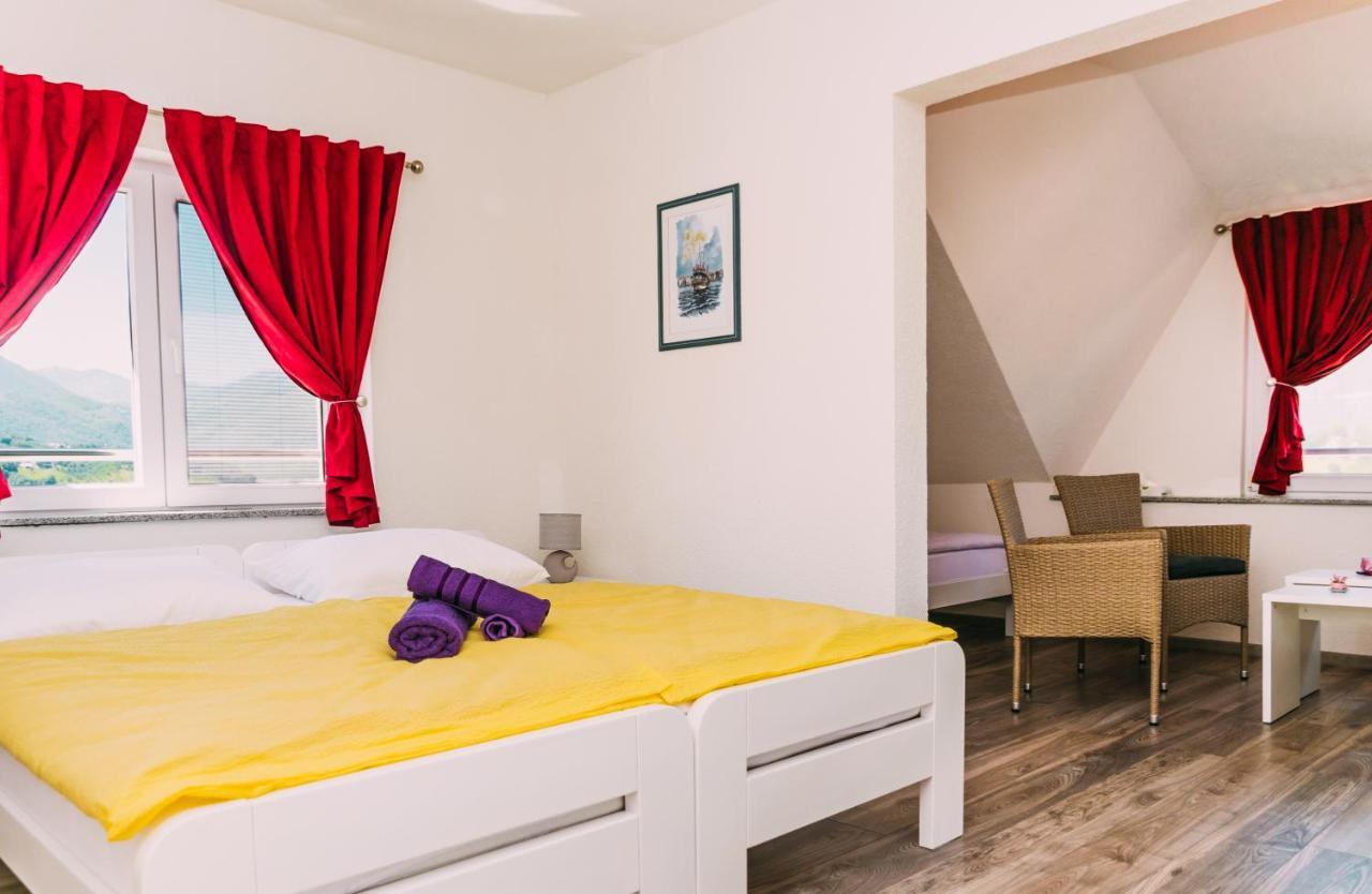 Apartmani Markesic Ramsko Jezero Prozor Exterior foto